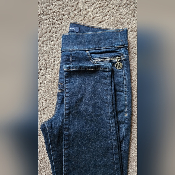 Tommy Hilfiger Blue Ankle Cropped Jeans - Picture 12 of 13
